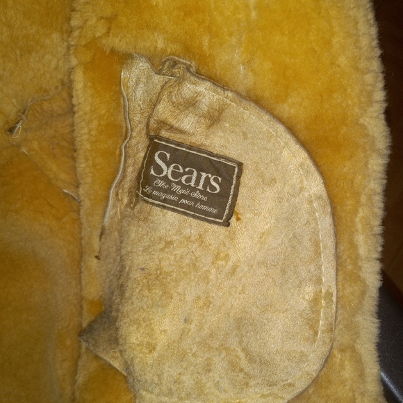 Shearling coat - Picture 3 of 6